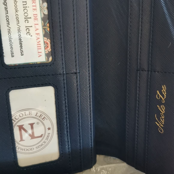 Nicole Lee women's tote bag and matching wallet set of 2 - Picture 8 of 16